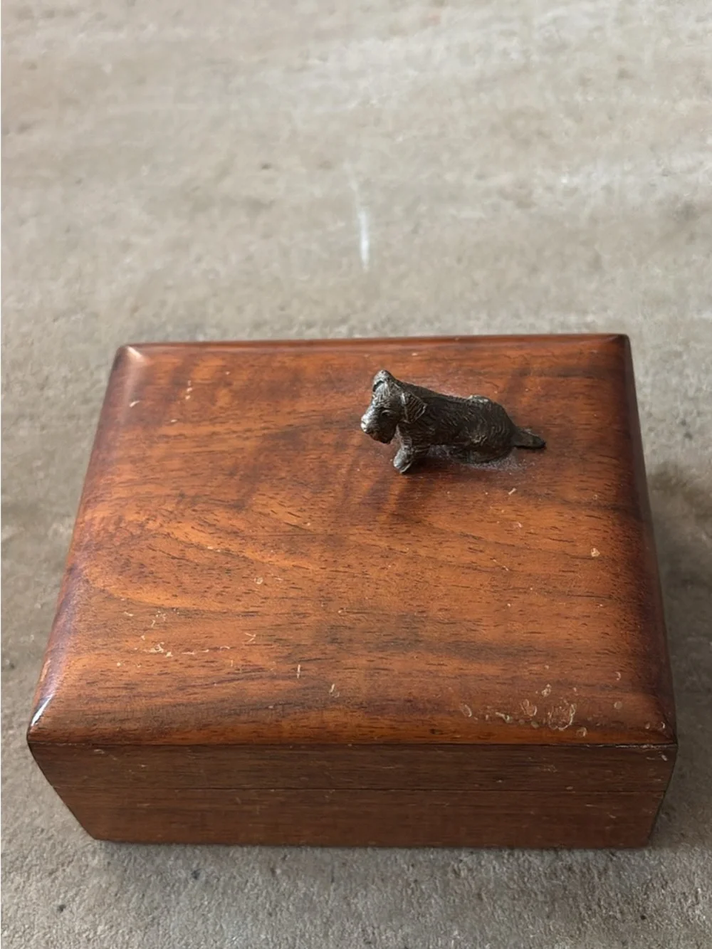 Vintage Wooden Trinket Box with Metal Scottie Dog Figurine